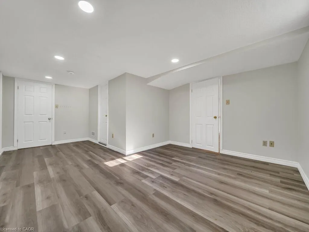 860 Vine Street