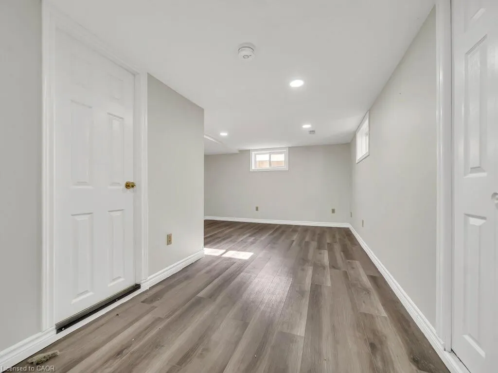 860 Vine Street