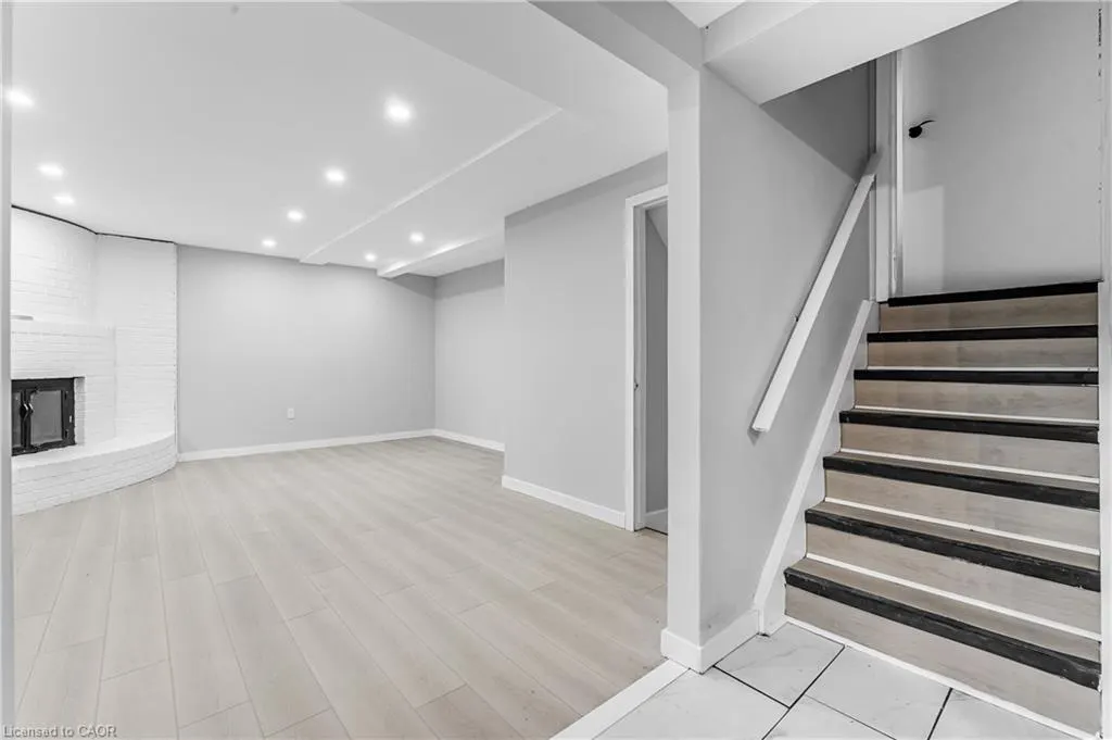335 William Street