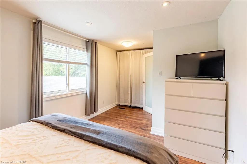 255 Northlake Drive, #3