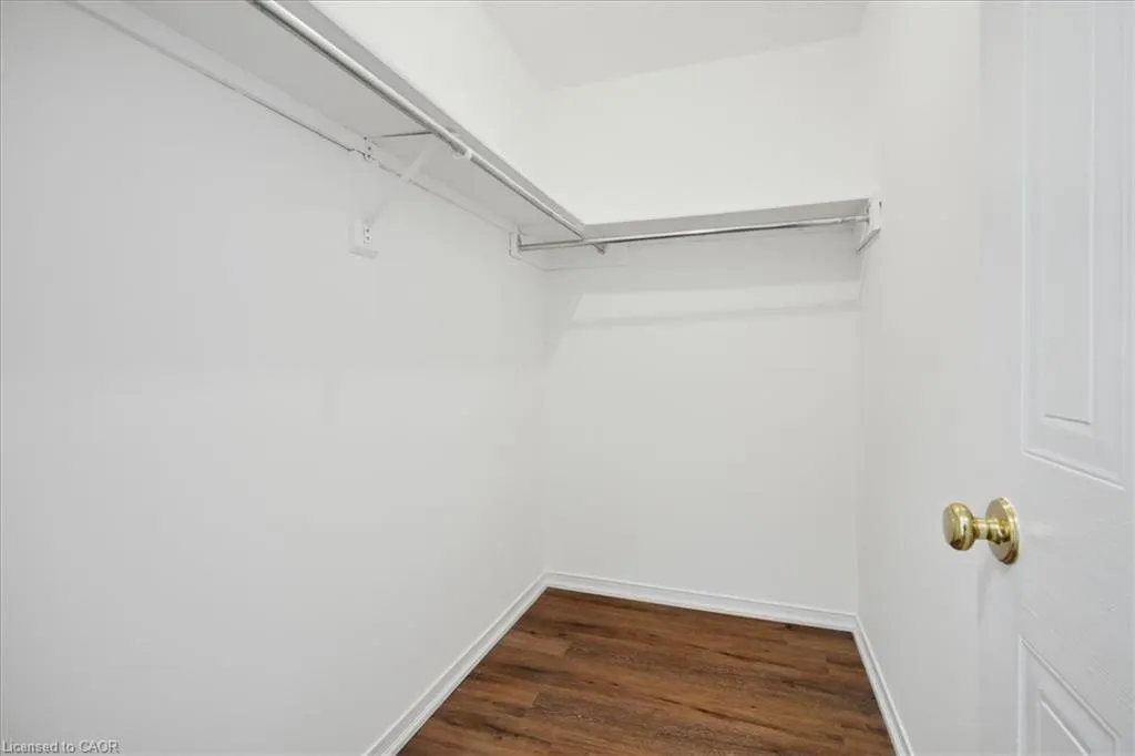 5090 Pinedale Avenue, #208