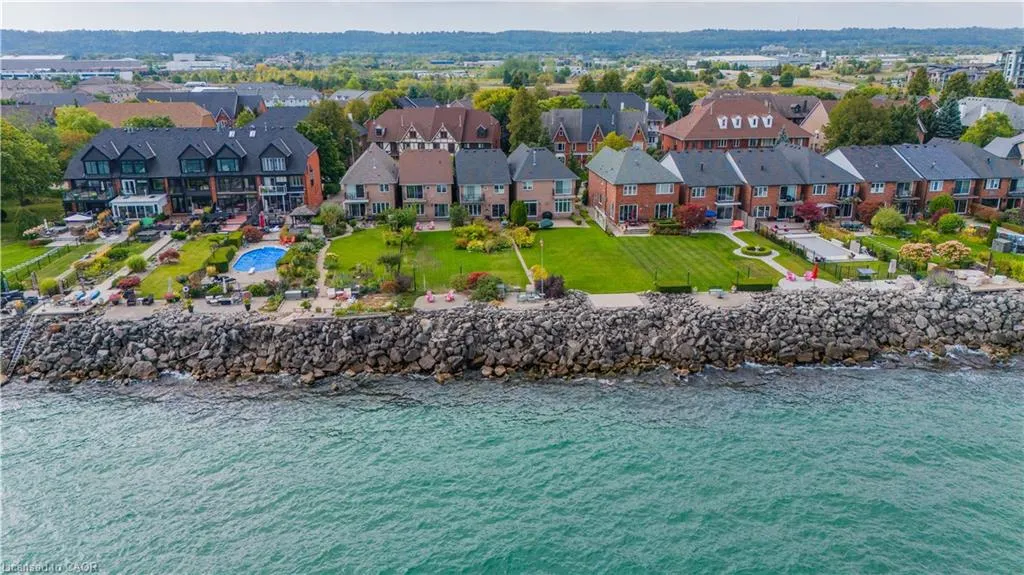 55 Edgewater Drive