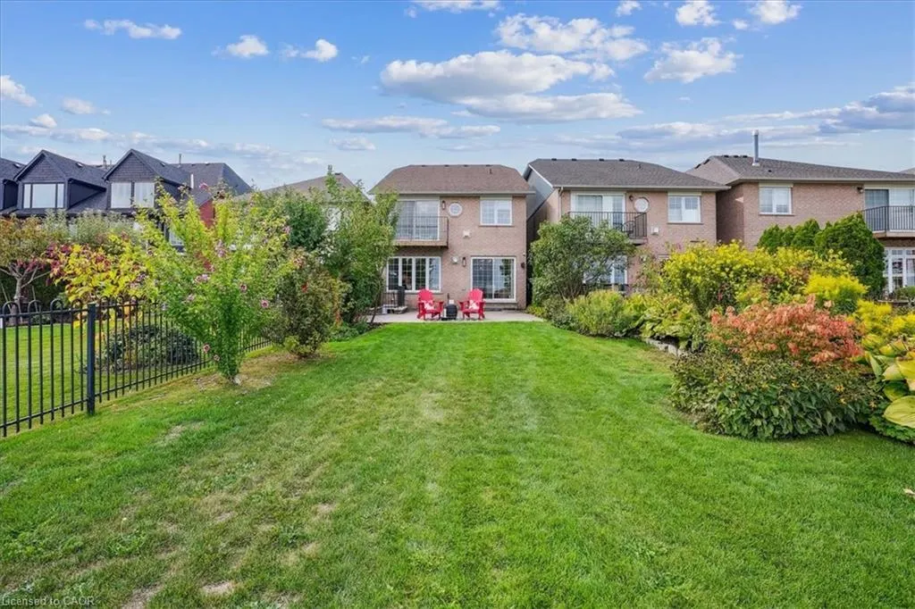 55 Edgewater Drive