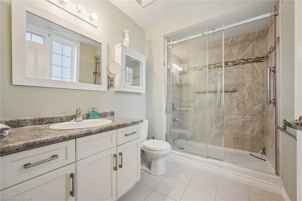 1077 Gordon Street, #228