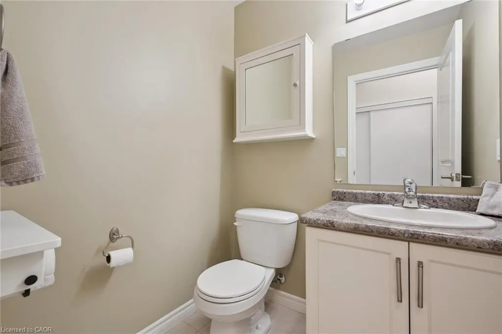 1077 Gordon Street, #228