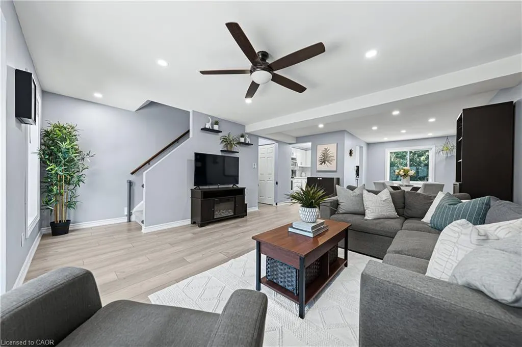 320 Alma Street, #10