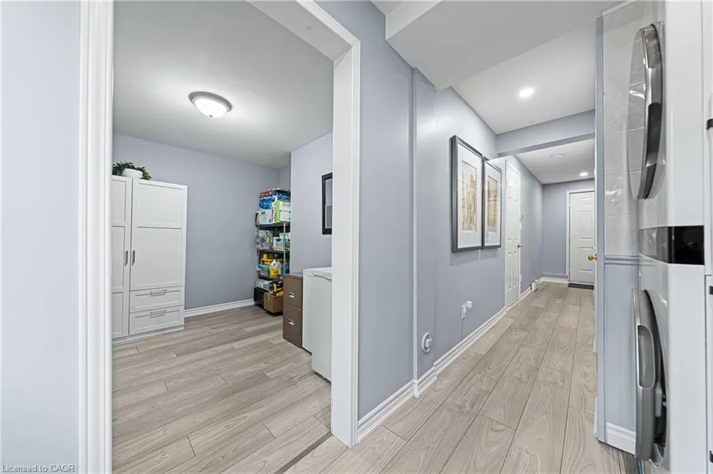 320 Alma Street, #10