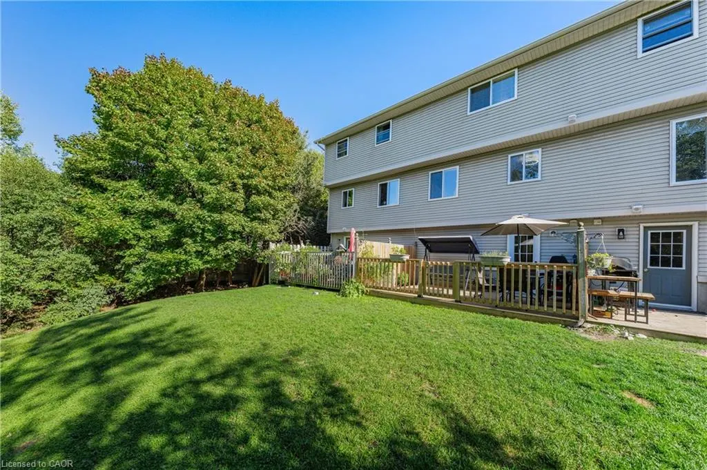 320 Alma Street, #10