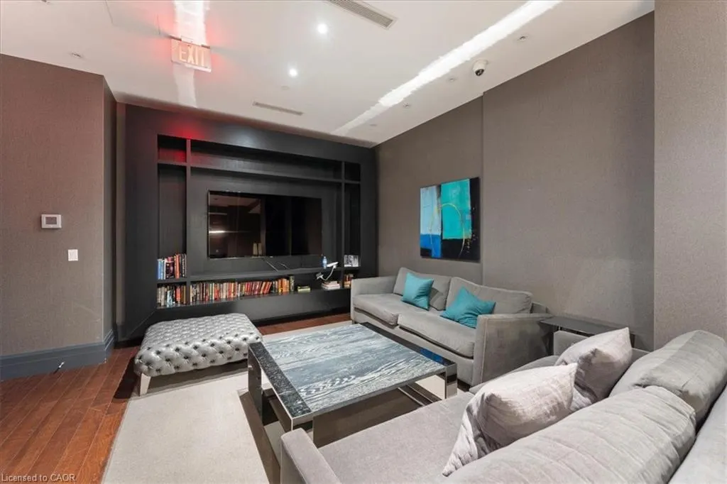 55 Speers Road, #415