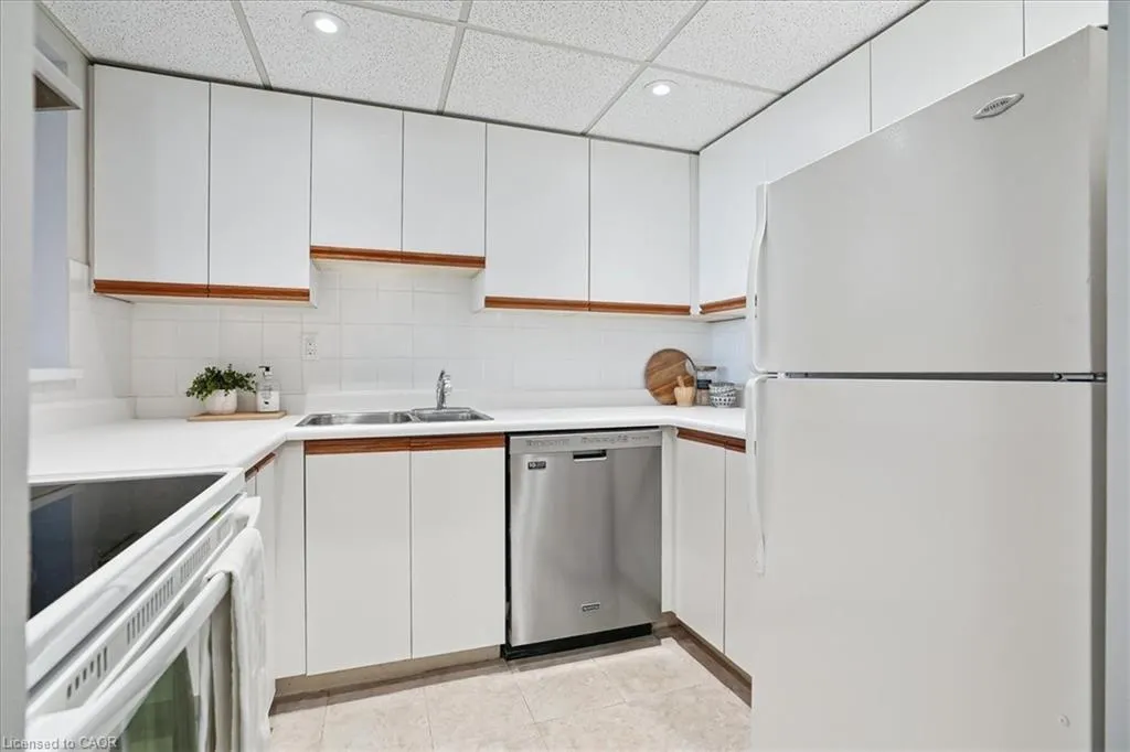 5090 Pinedale Avenue, #1105