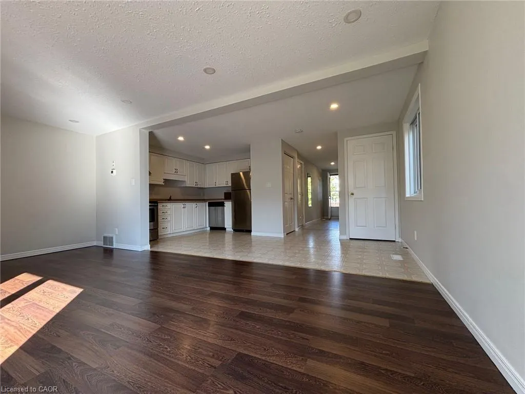 71 Activa Avenue