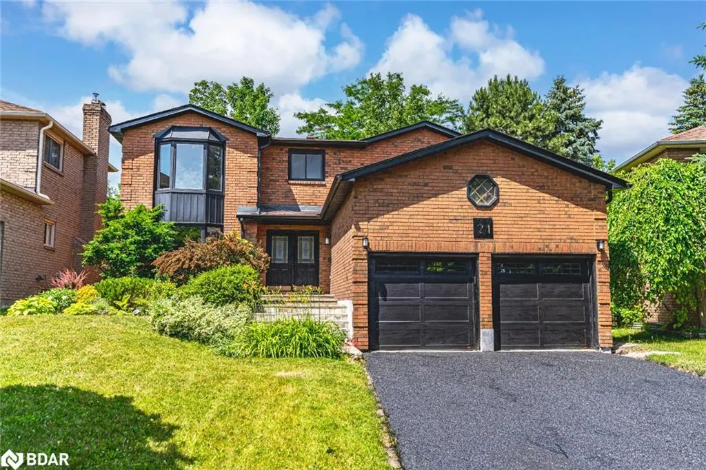 21 Autumn Lane