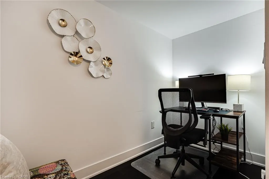 955 Bay Street, #1809