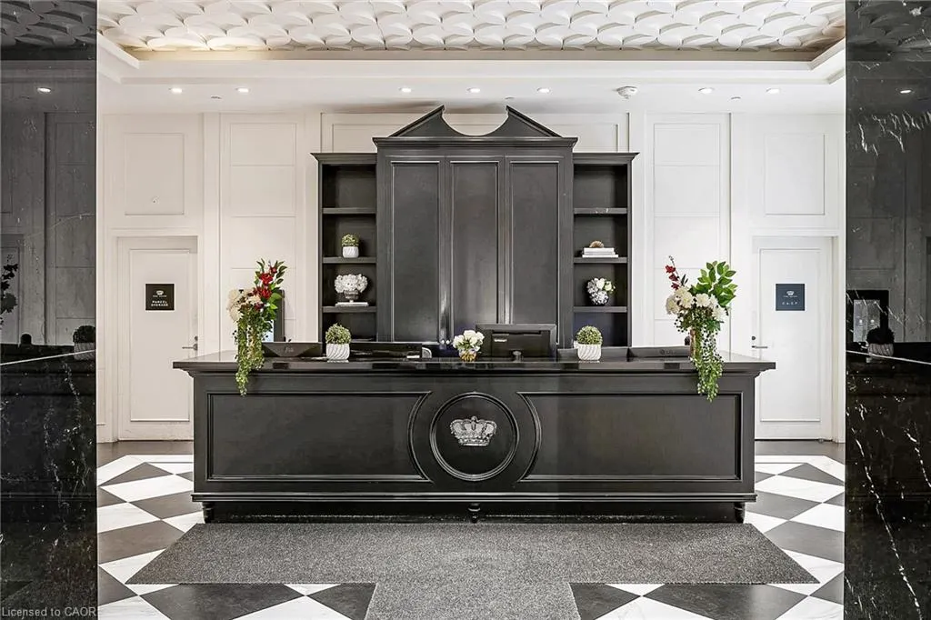 955 Bay Street, #1809