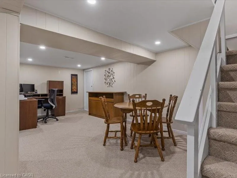 1256 Avonlea Road