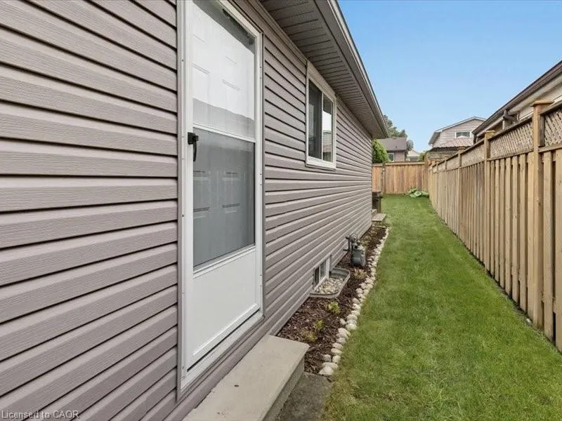 1256 Avonlea Road