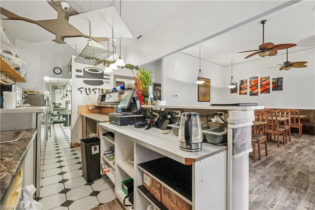 295 Alma Street, #2