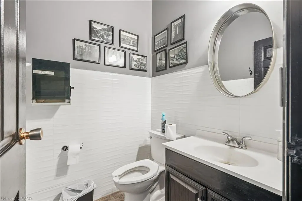 295 Alma Street, #2
