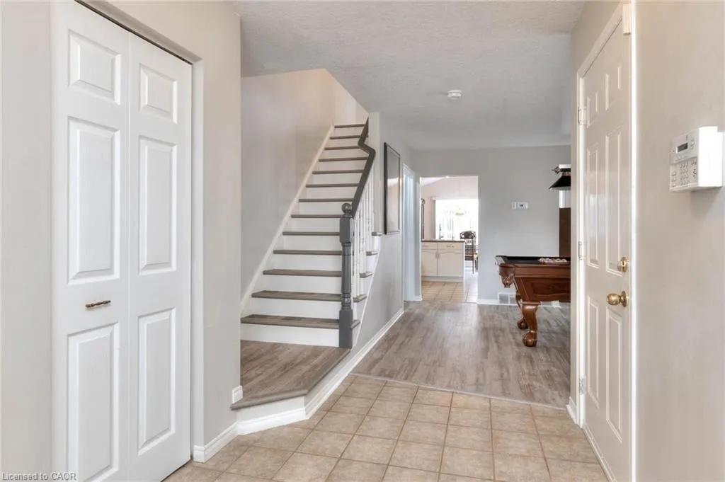 21 Whittaker Crescent
