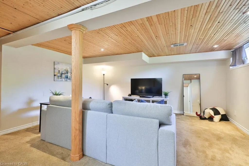 2295 Wiseman Court