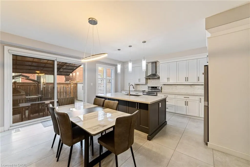 24 Macbean Crescent