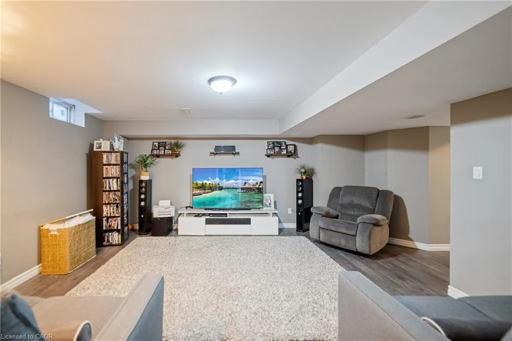 24 Macbean Crescent