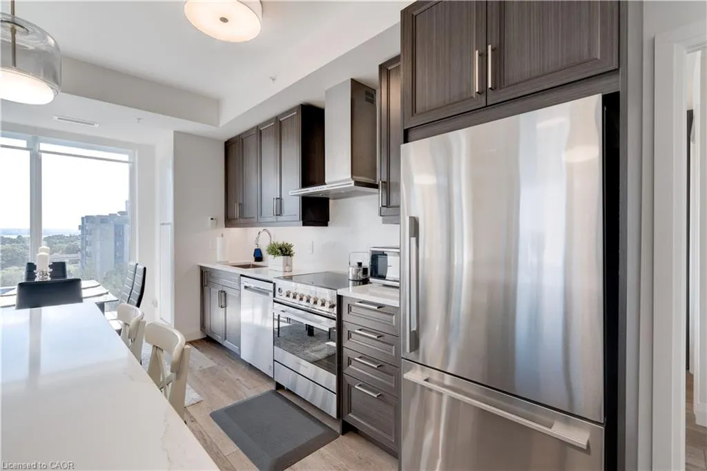 500 Brock Avenue, #1007