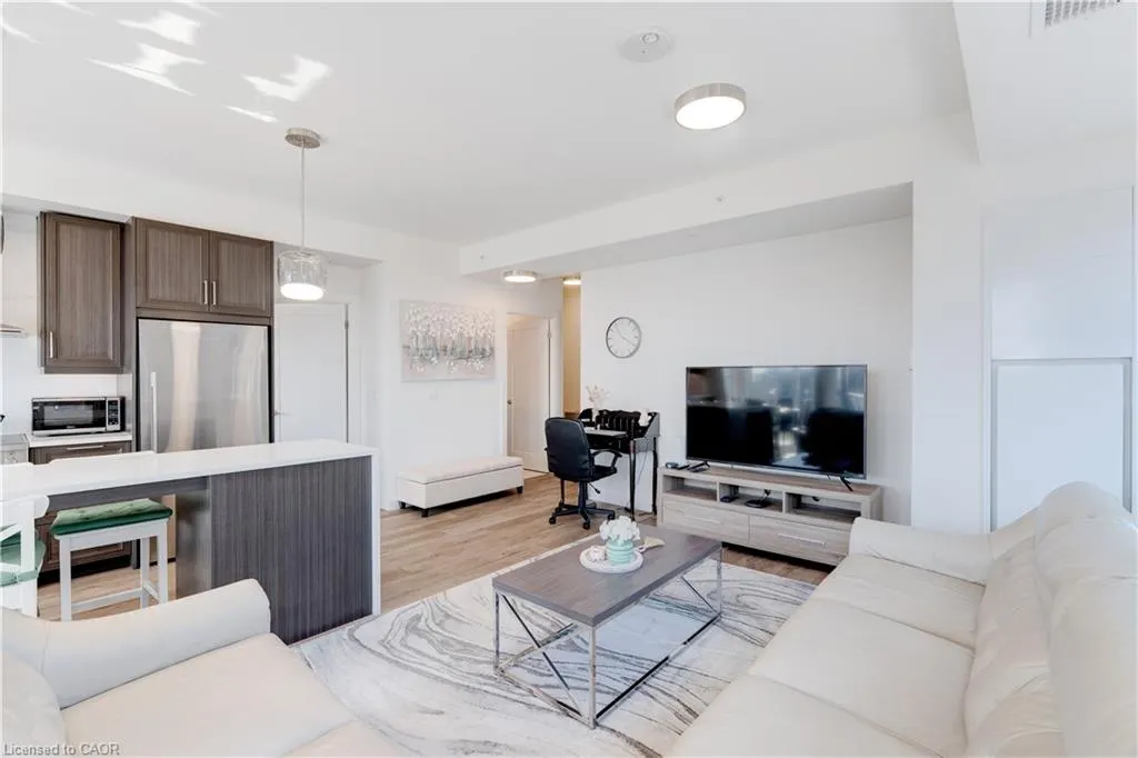500 Brock Avenue, #1007