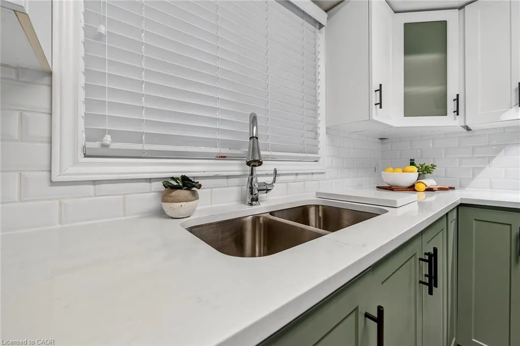 20 Courtland Drive, #2