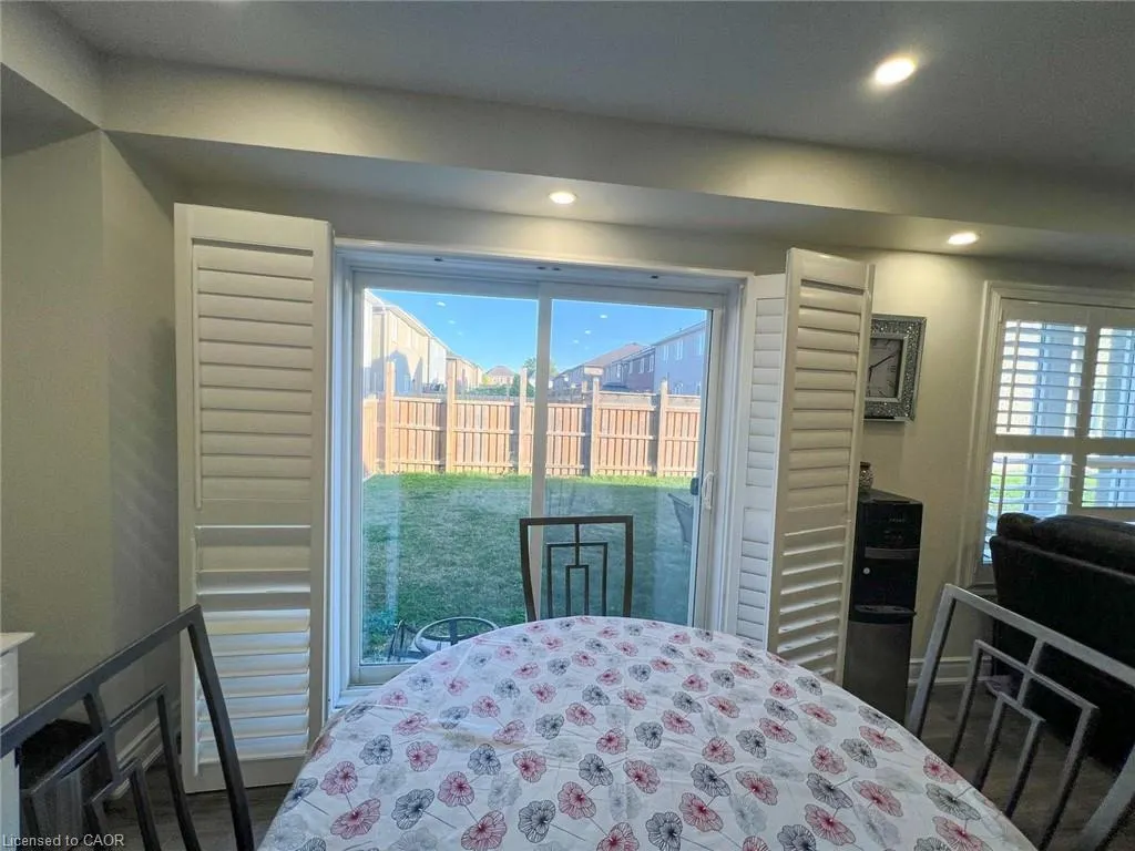 112 Gillespie Drive