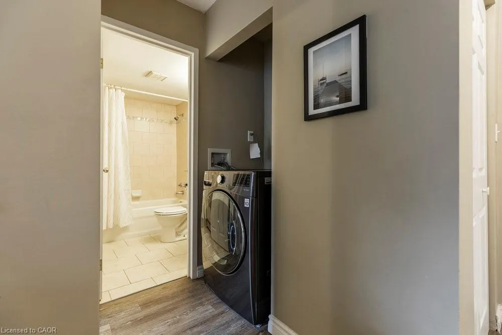 75 Glenburn Court, #409