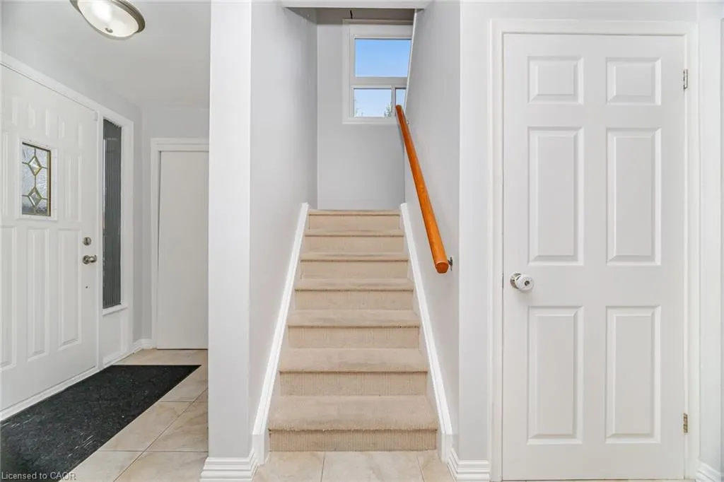 2295 Barclay Road