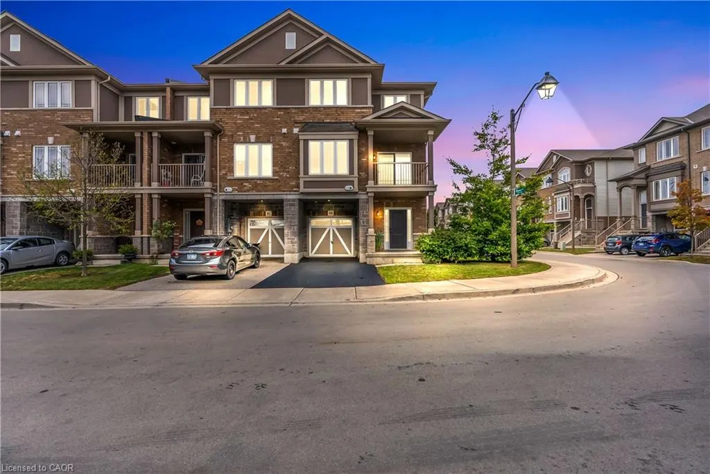 89 Bloom Crescent