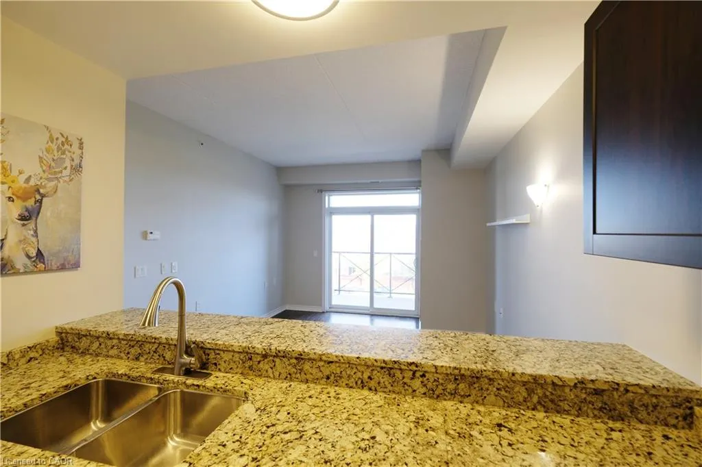 2 Colonial Drive, #302