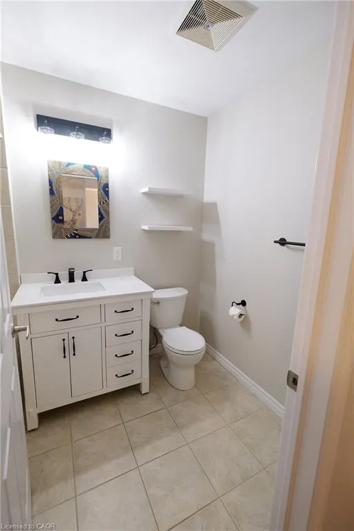 2 Colonial Drive, #302