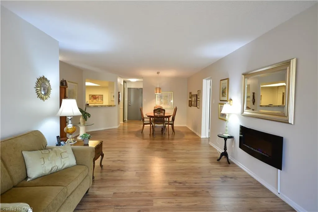 1201 North Shore Boulevard E, #302