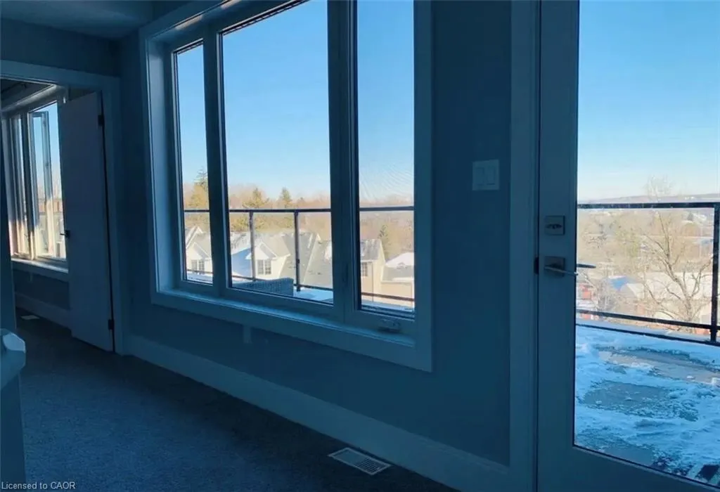 54 Bridge Street W, #27
