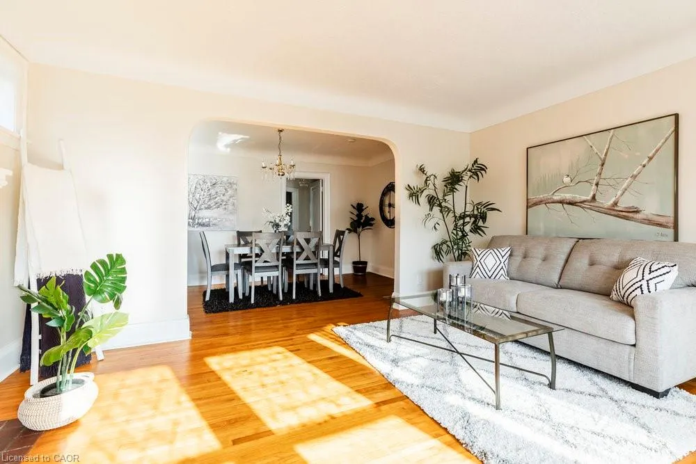 37 Lower Horning Road