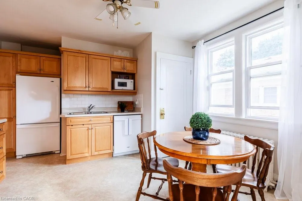 37 Lower Horning Road