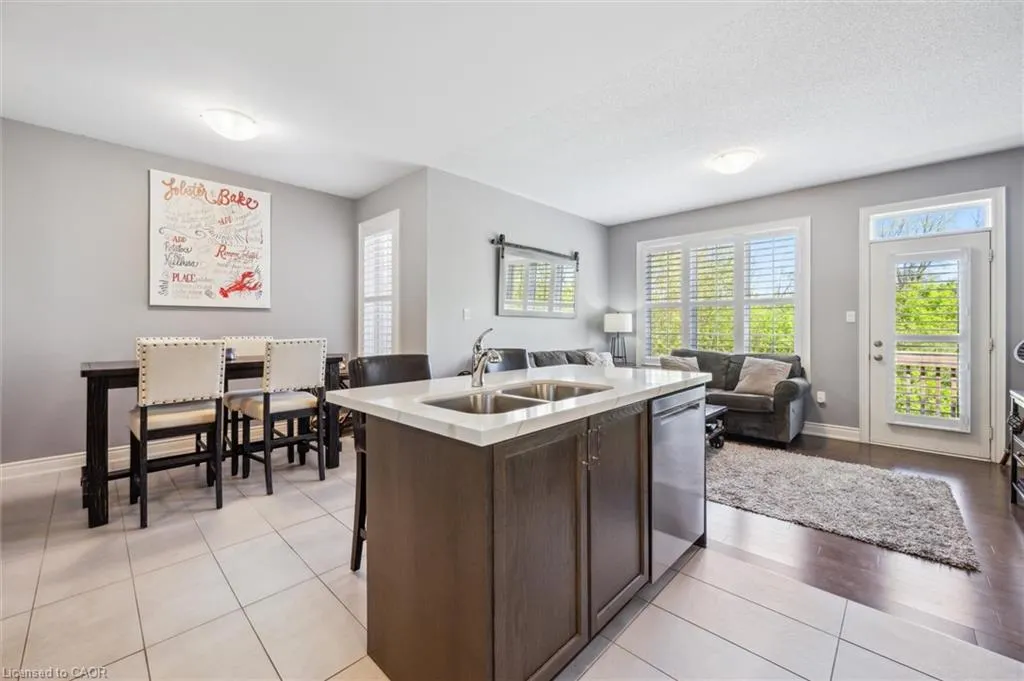 29 Riverwalk Drive