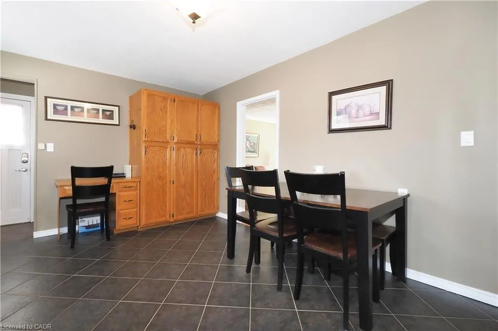 50 Earlscourt Crescent