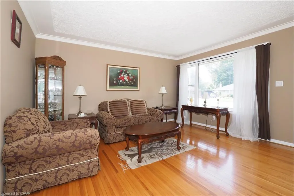 50 Earlscourt Crescent