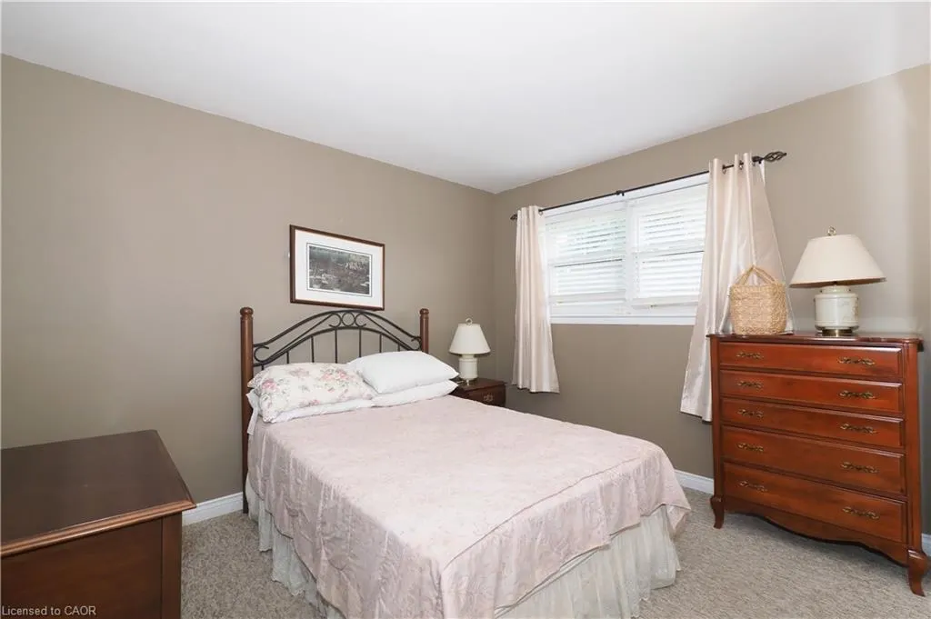50 Earlscourt Crescent