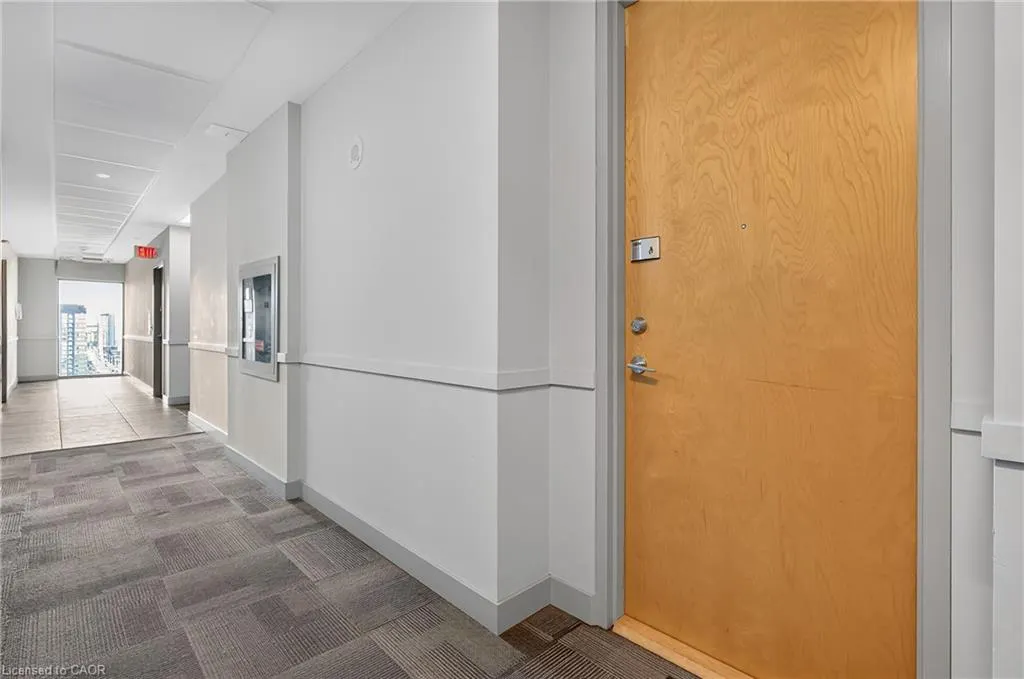 1 Victoria Street S, #1804