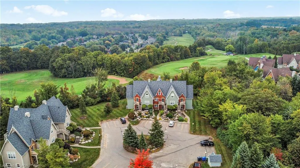 170 Snowbridge Way, #222