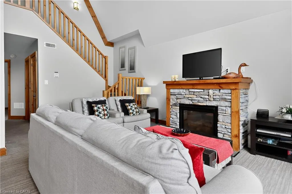 170 Snowbridge Way, #222