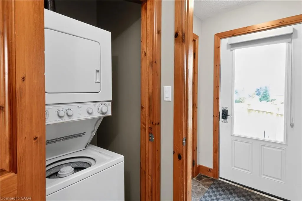 170 Snowbridge Way, #222