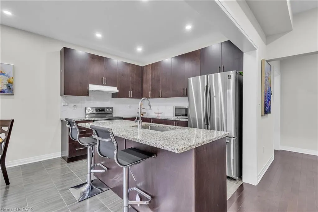 4 Slater Street