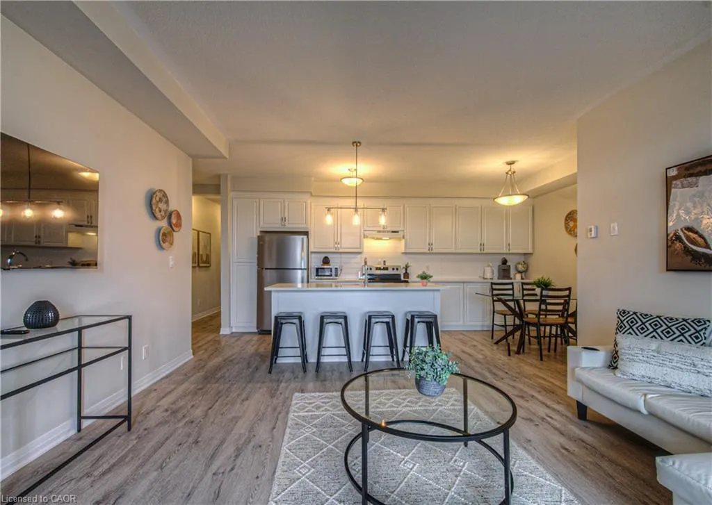 155 Thomas Slee Drive, #1F