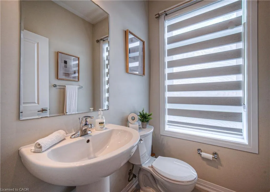 155 Thomas Slee Drive, #1F